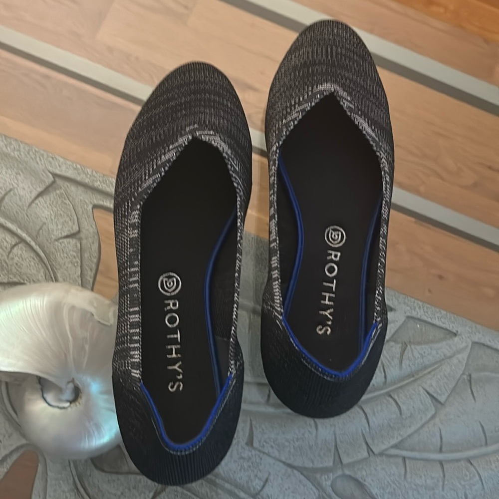 ROTHY’S The Flat, size 12